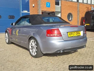 Audi A4 3.0 TDI V6 Cabriolet - 6 speed manual photo 3