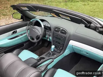 2002 Ford THUNDERBIRD photo 2