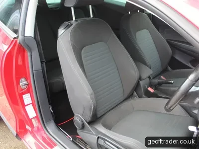 Volkswagen Scirocco photo 8