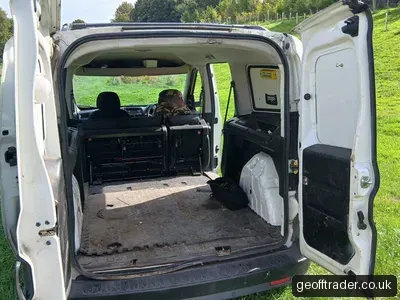 2014 Vauxhall Combo XL photo 5