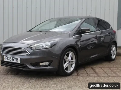 Ford Focus 1.5 TDCI Zetec photo 1