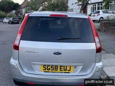 Ford Fusion+ 1.6 auto with only 52k and ULEZ friendly photo 5