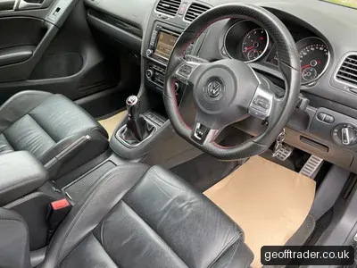 Volkswagen Golf GTI Edition 35 photo 5