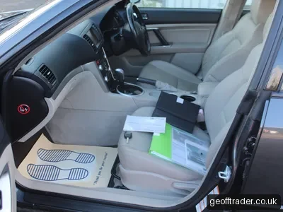 Subaru Legacy photo 6