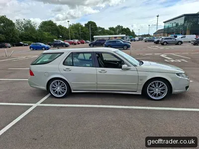 2006 Saab 9-5 photo 2