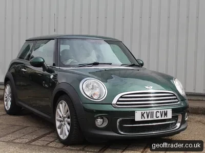 MINI Hatch 1.6D Cooper photo 4