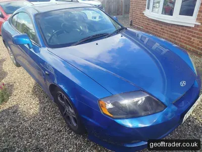 Hyundai Coupe photo 4