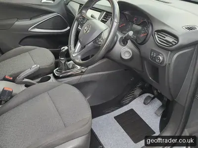 2018 Vauxhall Crossland photo 3