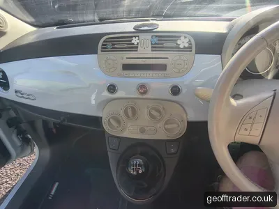 Fiat 500 (Modern) Pop photo 9
