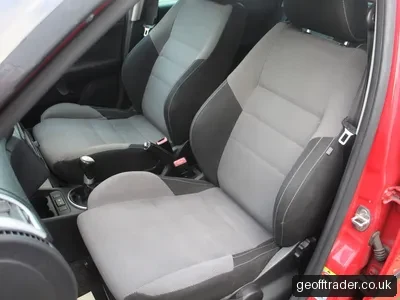 Skoda Fabia 1.2 HTP Sport photo 6