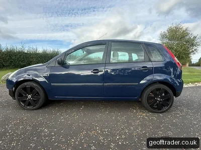2002 Ford Focus photo 9