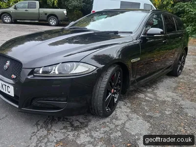 Jaguar XFS Shooting Break photo 6