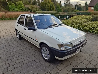 Ford Fiesta 1.3 Equipe 5dr 1995/N photo 7