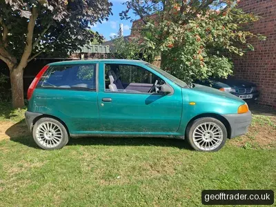 1996 Fiat Punto photo 2