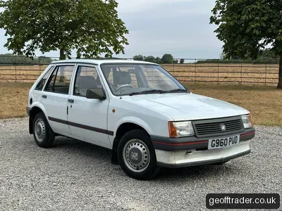 1989 Vauxhall Nova photo 1