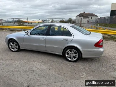 Mercedes-Benz E320 v6 diesel photo 3
