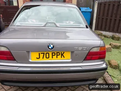 BMW 7 Series James Bond Replica photo 4