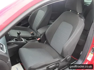 Volkswagen Scirocco photo 9