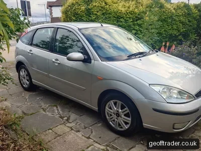 Ford Focus 1.6 Ghia 2005 85k from new photo 5