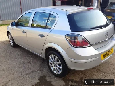 Vauxhall Astra 1.7cdti 2011 /11 special photo 7