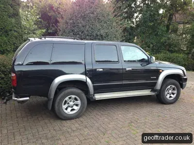 2005 Hilux Invincible