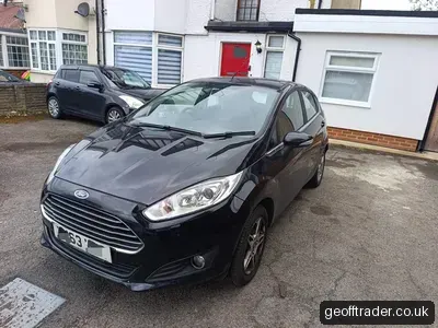 63 plate Ford Fiesta, 1.25 litre 5 dr SH 2 Keys photo 2