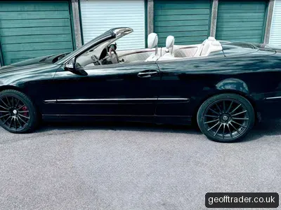 2005 Mercedes-Benz CLK350 photo 4