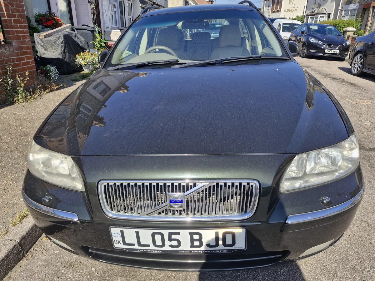 2005 Volvo V70