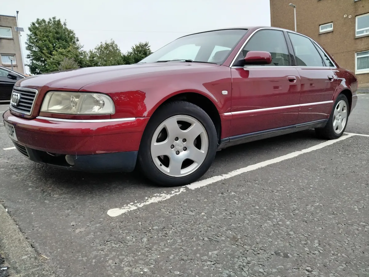 2000 Audi A8