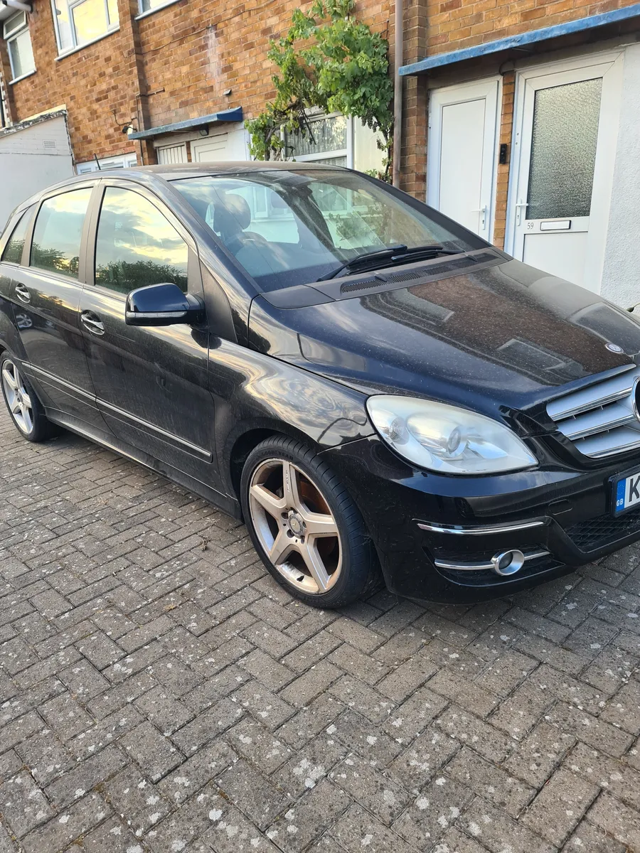 2011 Mercedes-Benz B Class