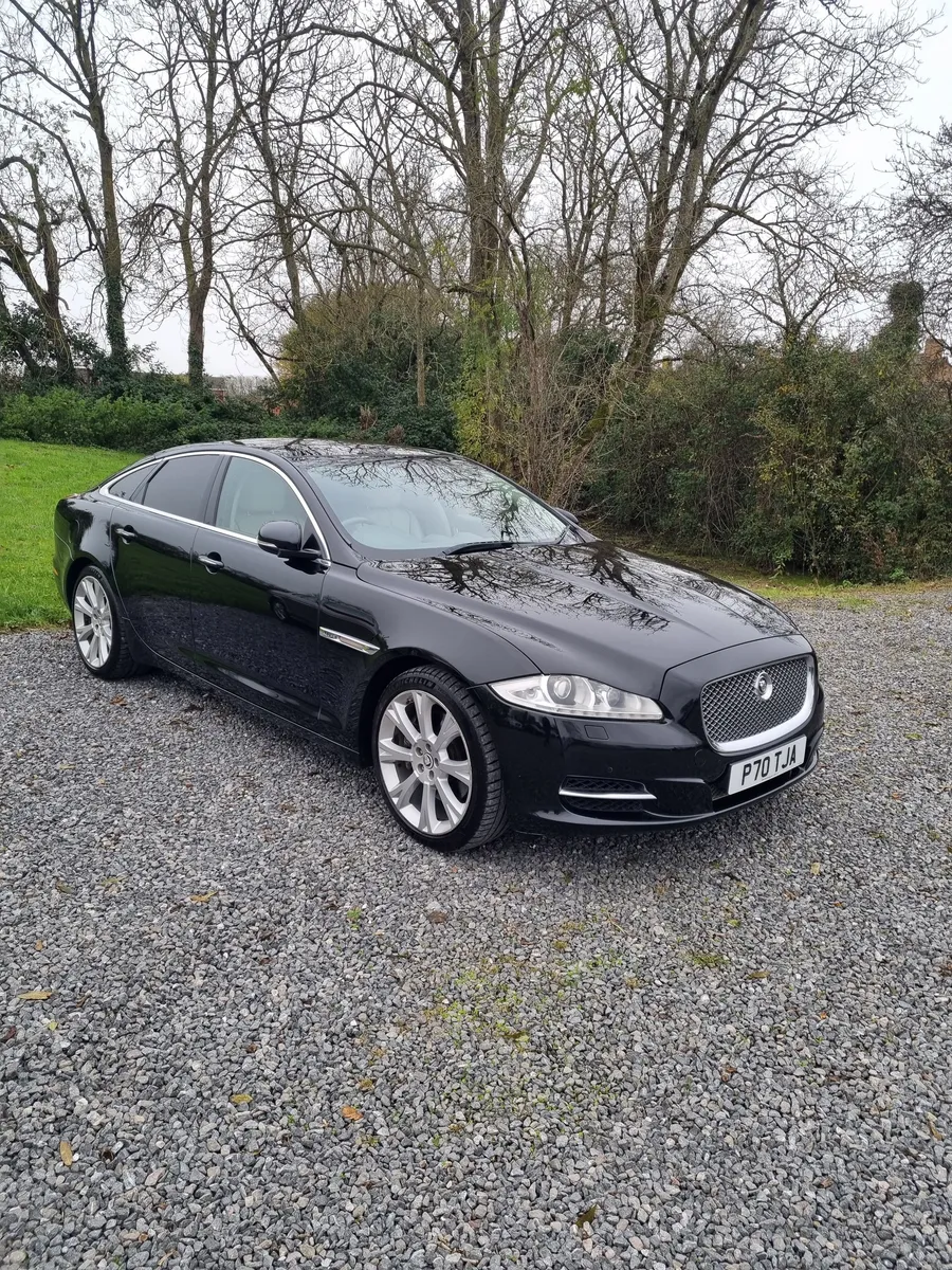 2010 Jaguar XJ
