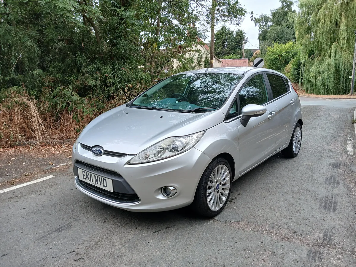 Ford Fiesta titanium 1.6tdci