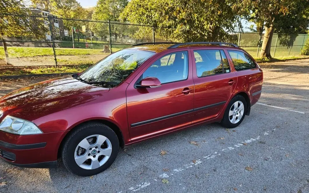 Skoda Octavia Estate 1.9 tdi DSG 6 speed automatic
