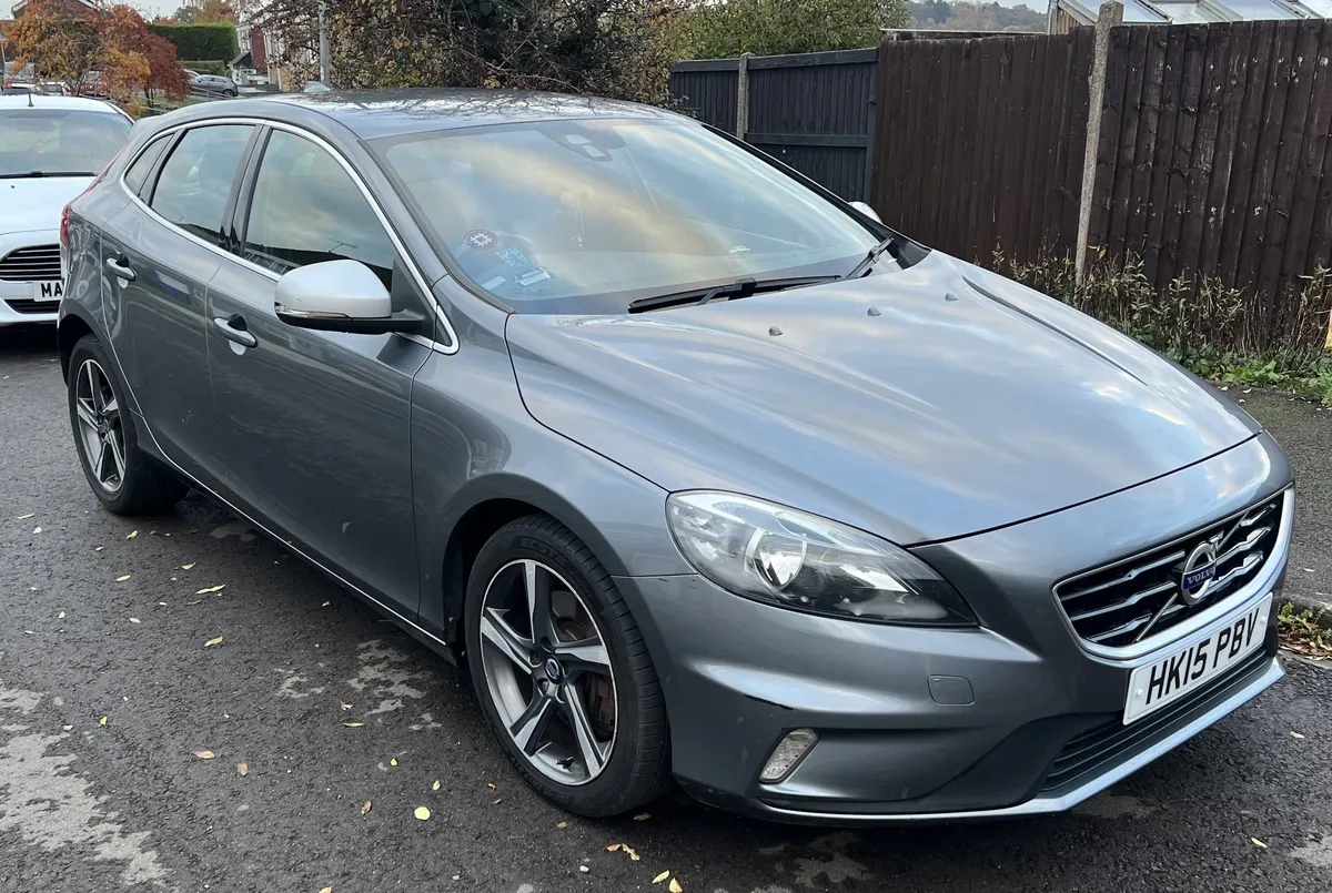 2015 Volvo V40