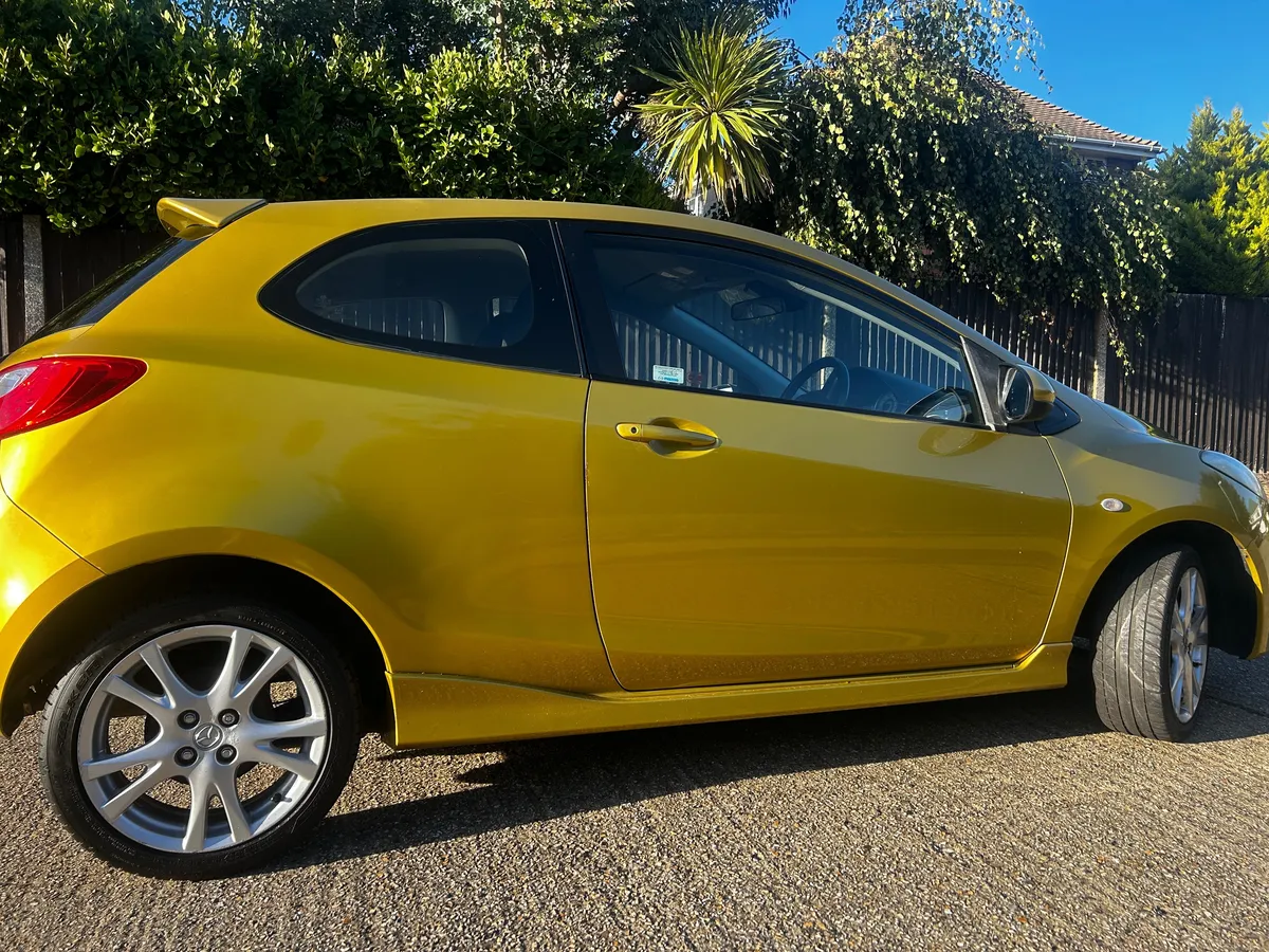 Mazda 2 Sport