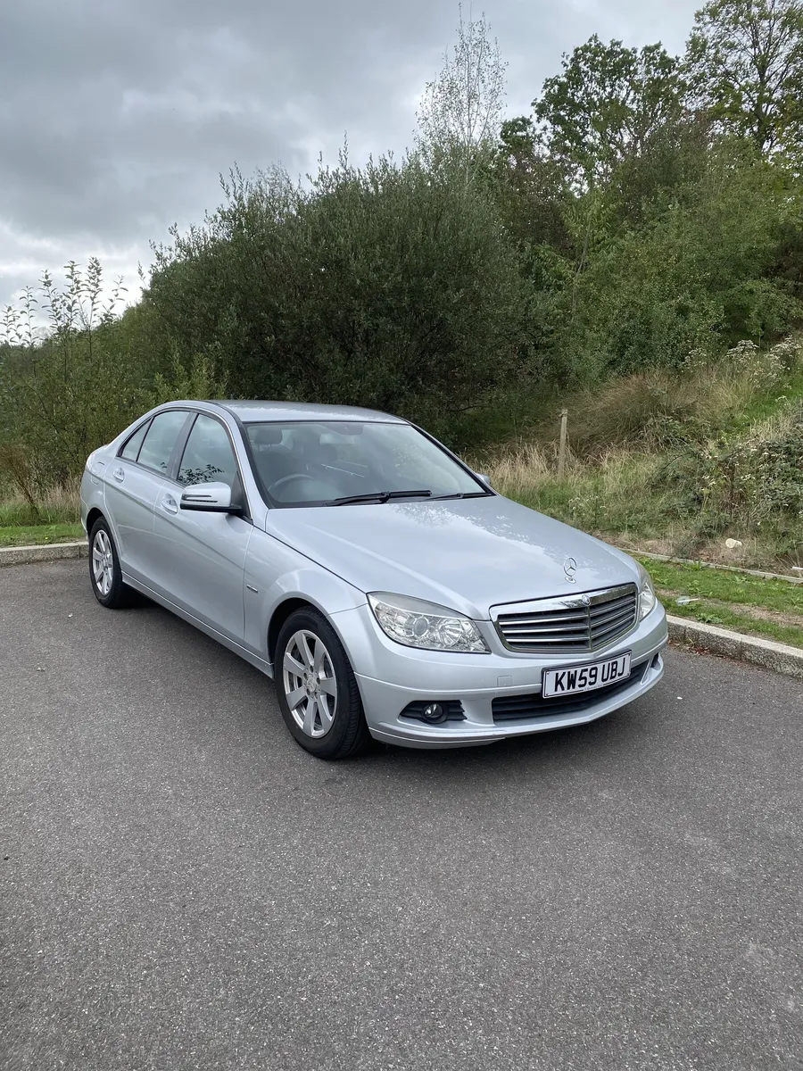 2010 Mercedes-Benz C-Class C180