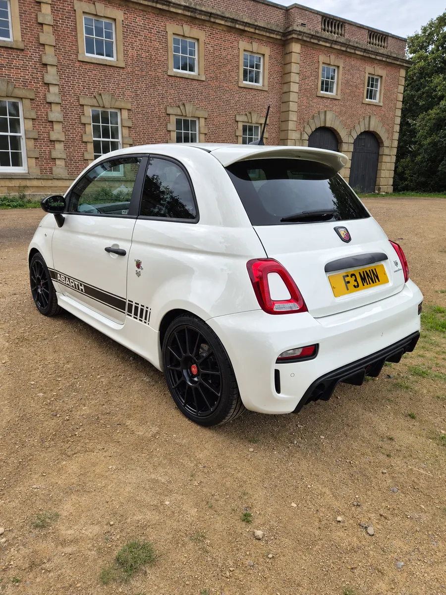 2016 Abarth competizione 180