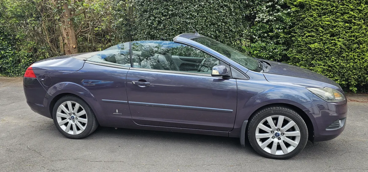 Ford Focus Convertible