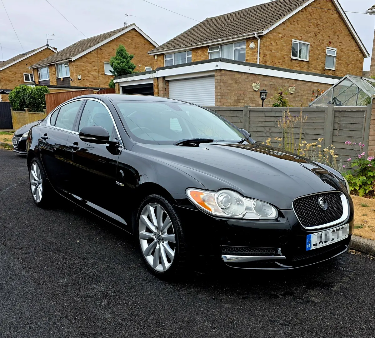 2011 Jaguar XF