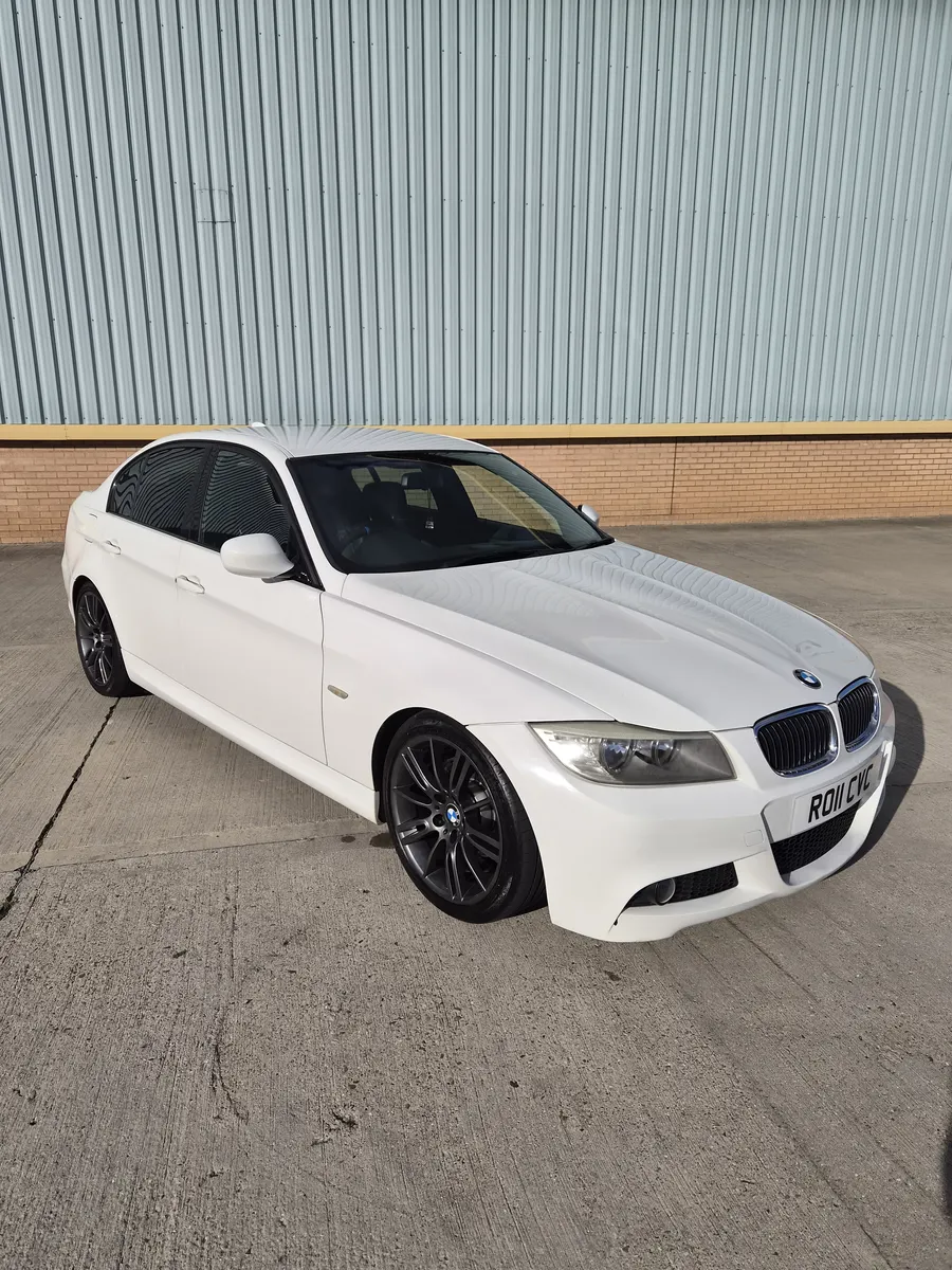 2011 BMW 3 Series