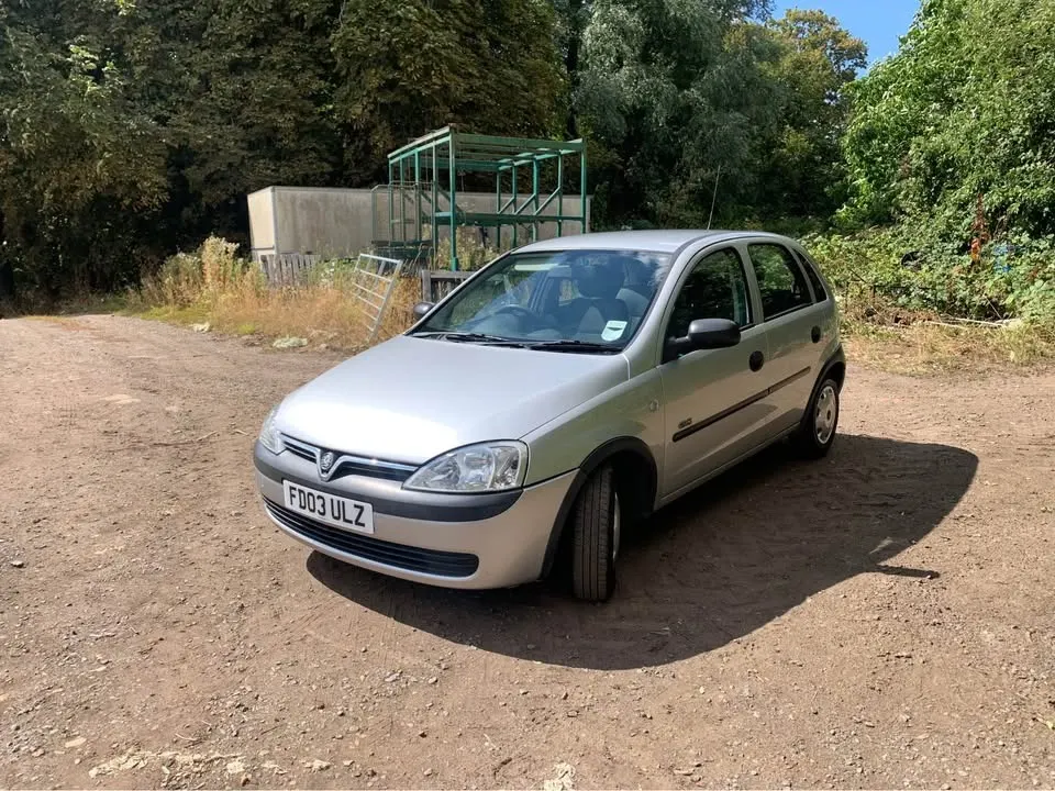 2003 Vauxhall Corsa GLS