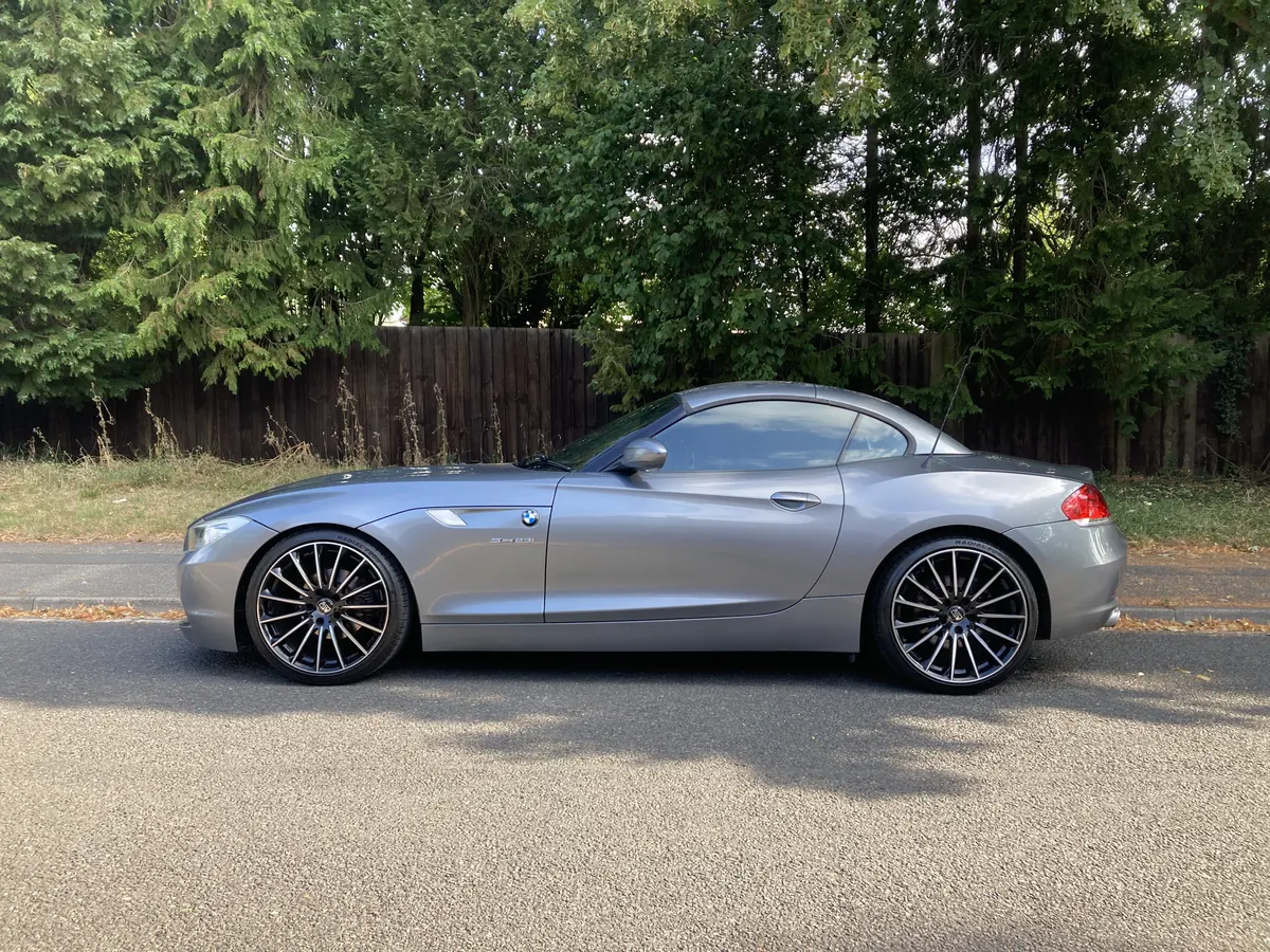 BMW Z4 2.5 petrol manual