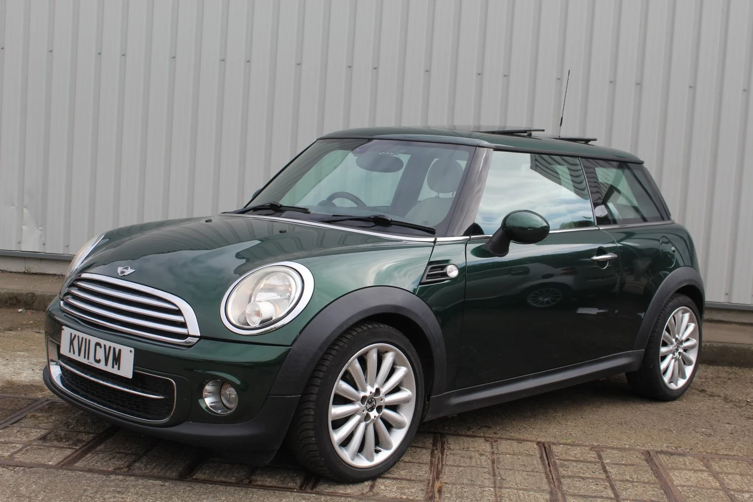 MINI Hatch 1.6D Cooper