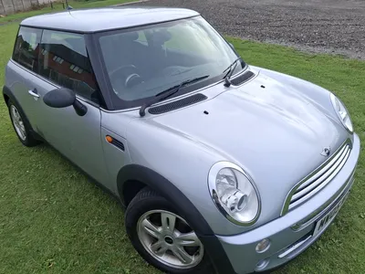 2005 MINI One photo 2