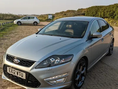 2012 Ford Mondeo photo 2