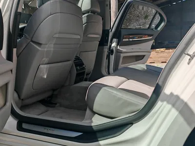 BMW 7 Series 730Li Petrol Low Tax Lez Free Luxury Saloon Limousine Future Classic Rare Car photo 4