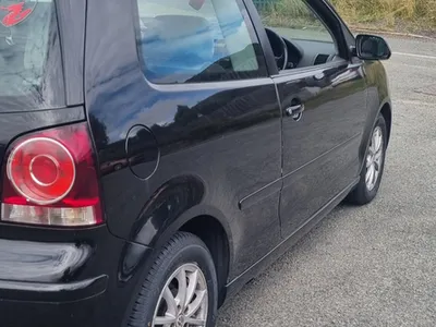 2008 Volkswagen Polo Bluemotion 75mpg £20 tax 3 owners 2 keys full history photo 3