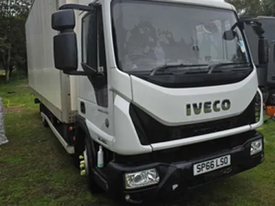 2016 Iveco Eurocargo 7.5T Automatic Camper / Motorhome Conversion photo 2