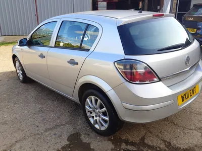 Vauxhall Astra 1.7cdti 2011 /11 special photo 7