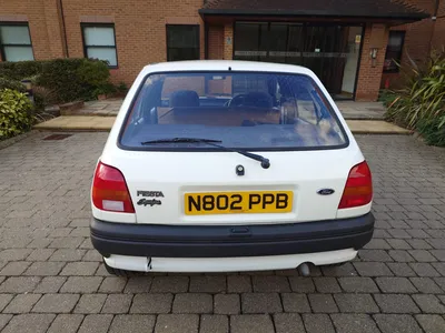 Ford Fiesta 1.3 Equipe 5dr 1995/N photo 6